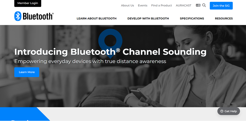 Man using a device with Bluetooth technology