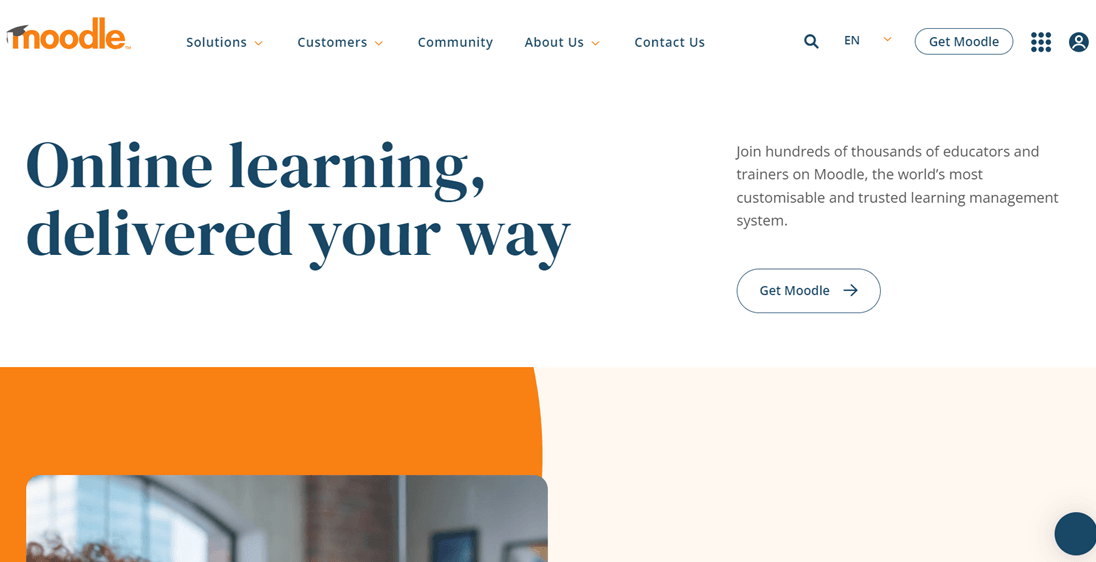 Online learning platform for professional development